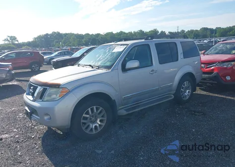 2011 Nissan Pathfinder S/Le/Se z USA, uszkodzony, nr VIN 5N1AR1NB9BC602600